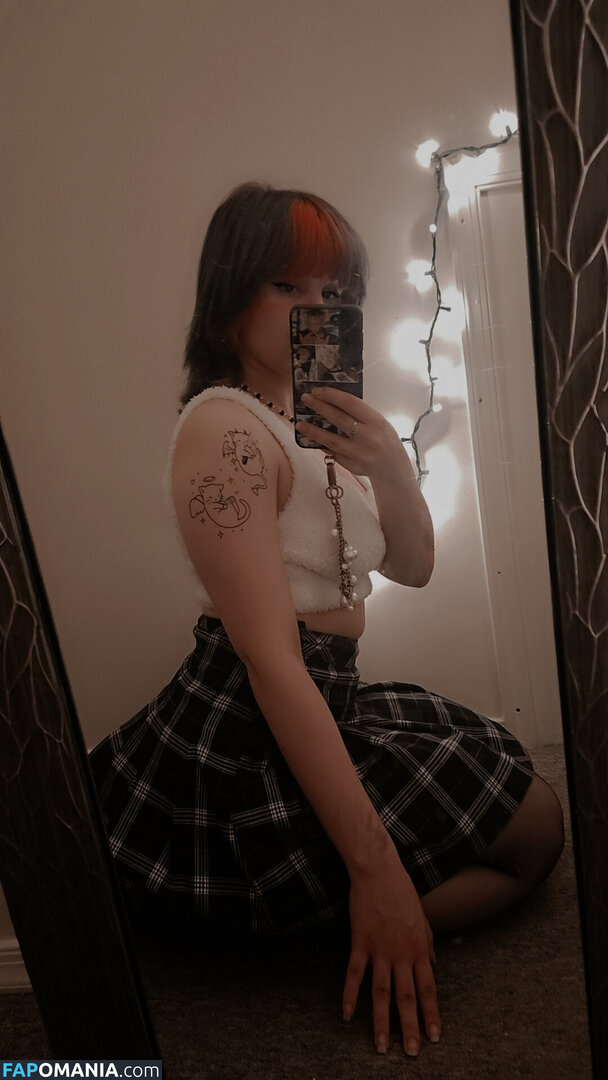 Guttzz / batg0re / cw / https: Meztelen OnlyFans  Kikerült fotó #12