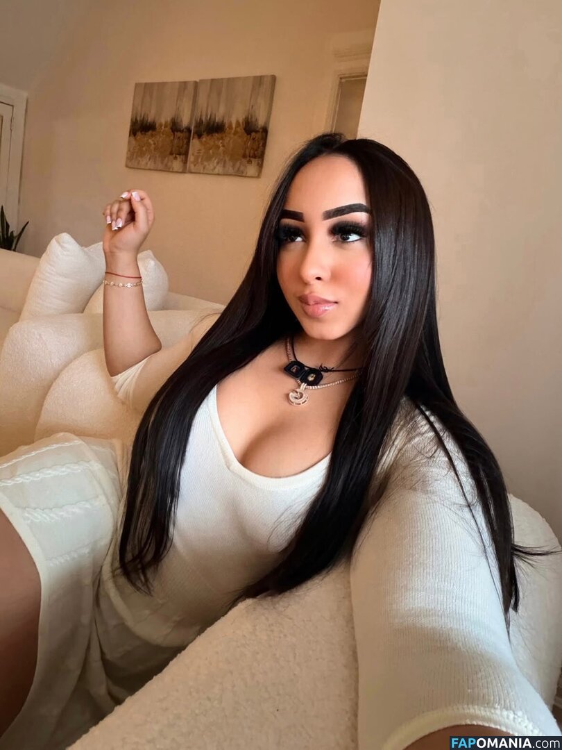 Genesis vargas / Gvargas_20 Meztelen OnlyFans  Kikerült fotó #9