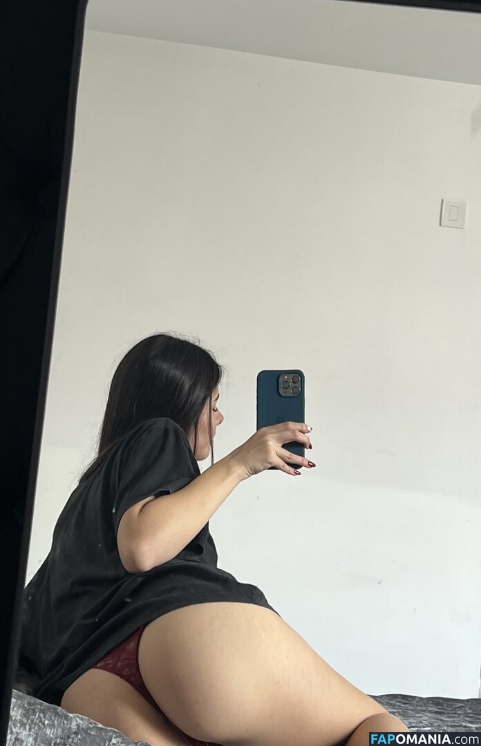 gweniiee / gwenniie Meztelen OnlyFans  Kikerült fotó #1
