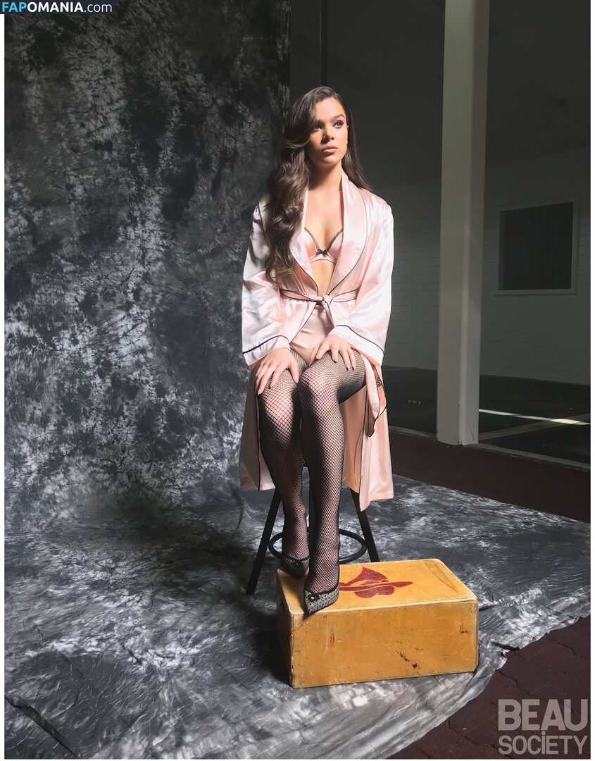Hailee Steinfeld / haileesteinfeld Meztelen OnlyFans  Kikerült fotó #1580