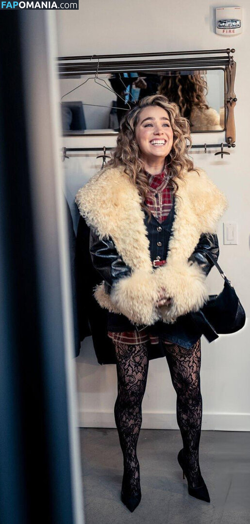 Haley Lu Richardson / haleyluhoo Meztelen OnlyFans  Kikerült fotó #201