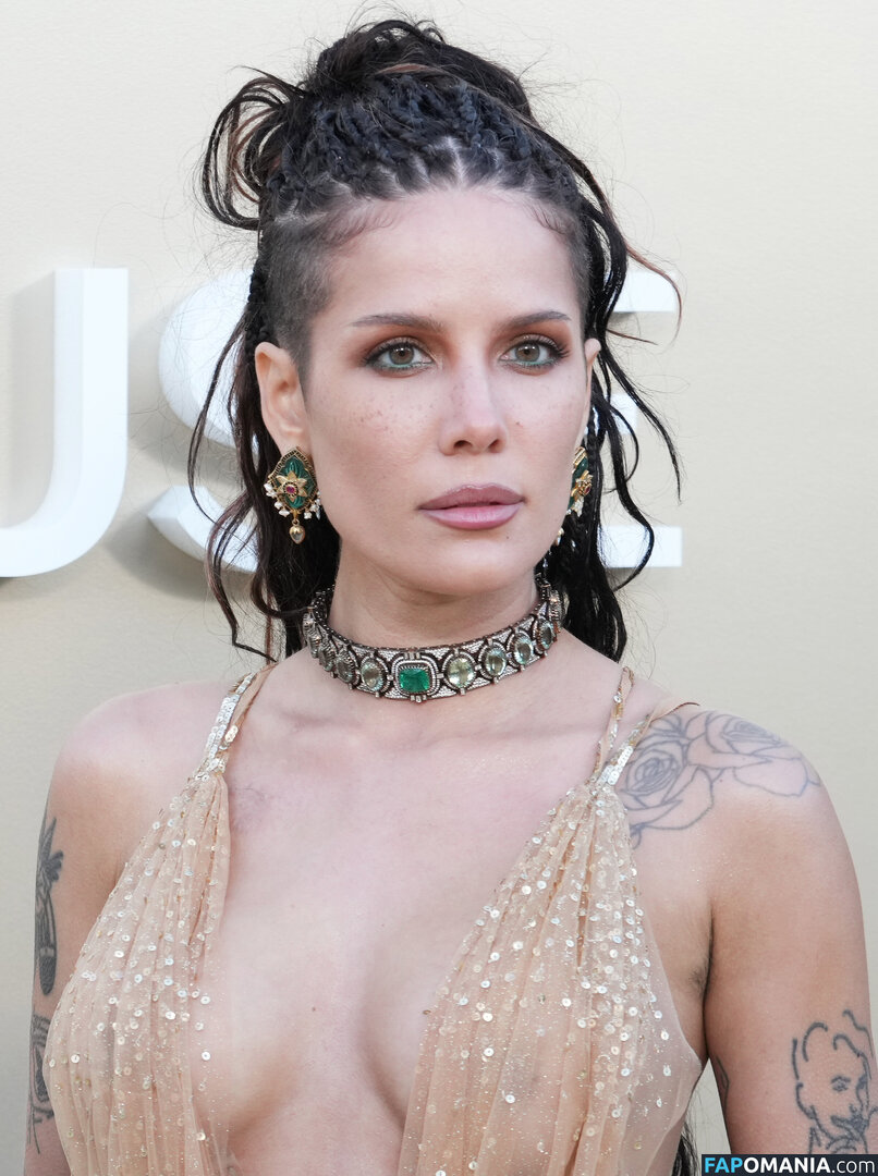 Halsey / https: / iamhalsey / yammahaaa Meztelen OnlyFans  Kikerült fotó #13