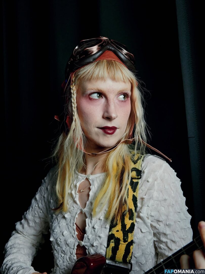 Hayley Williams / meepyfreepy / yelyahwilliams Meztelen OnlyFans  Kikerült fotó #86