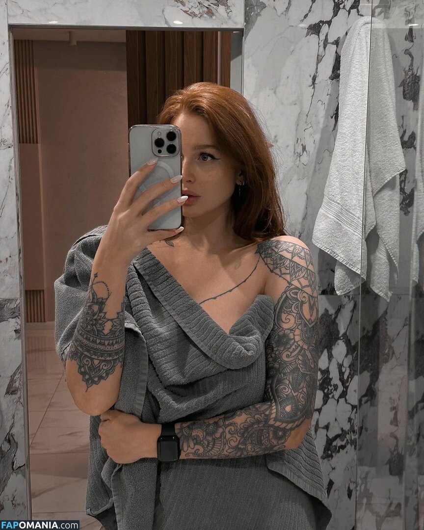 Hell Voron / Olga Voronina / hell_voron Meztelen OnlyFans  Kikerült fotó #21