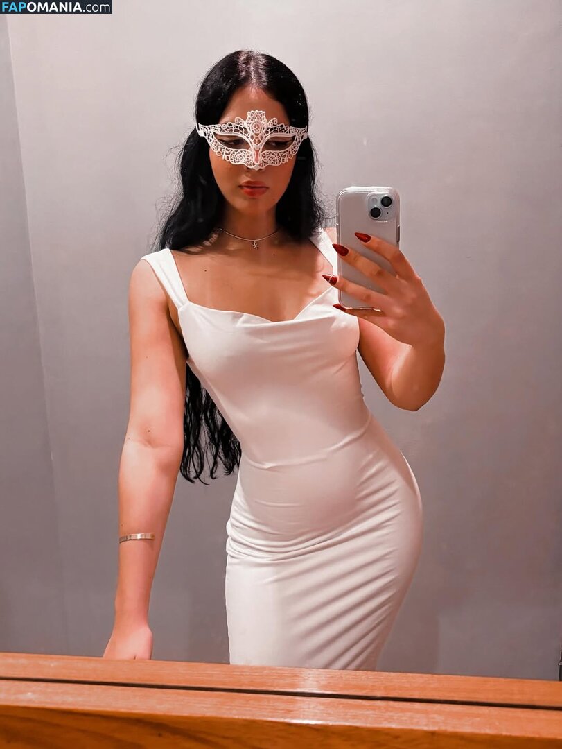 Hellen Eliane / dreamg1r1 / hellen_eliane Meztelen OnlyFans  Kikerült fotó #1