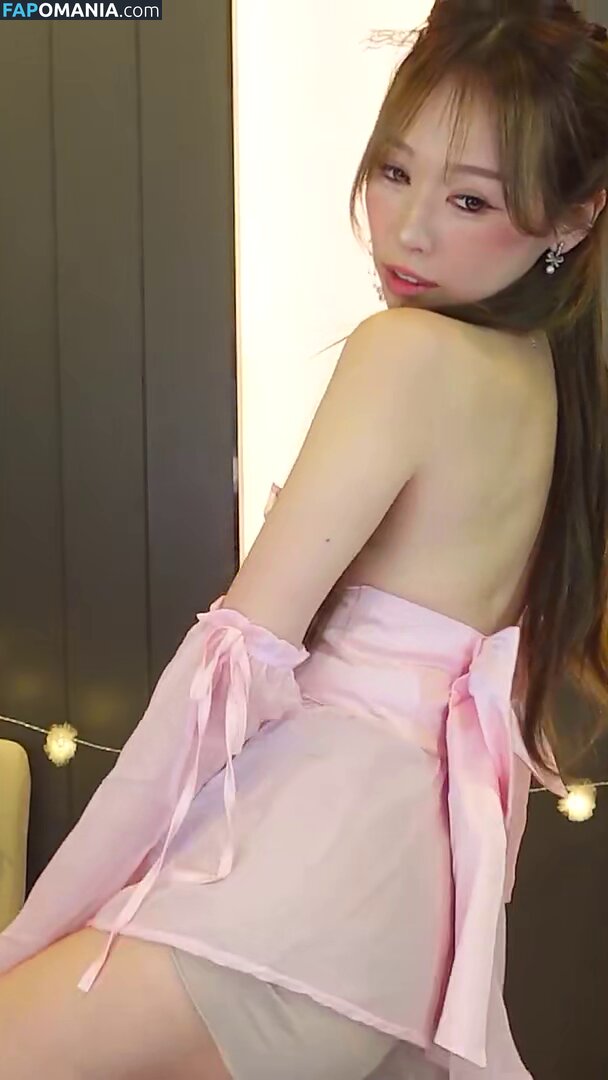 bye.kiko / hello_kiko / hellokiko_ Meztelen OnlyFans  Kikerült fotó #40