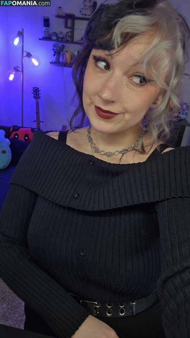 HelloNept / Helloneptune / hello.neptune Meztelen OnlyFans  Kikerült fotó #3