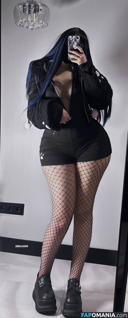 Hellsing / giuhellsing / hellsing.ultimate Meztelen OnlyFans  Kikerült fotó #449