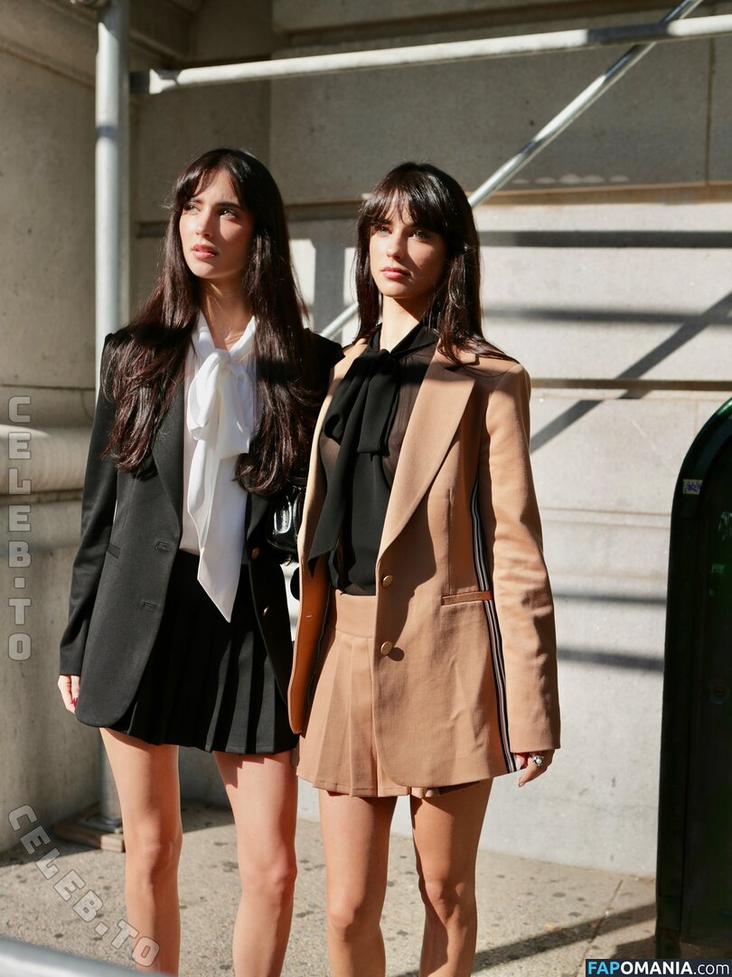 Elisha Herbert / Herbert Twins / Renee Herbert / elisha__h Meztelen OnlyFans  Kikerült fotó #144