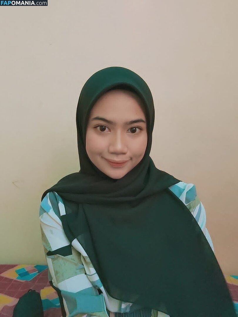 Hijab Off Girls / Hijab On Meztelen OnlyFans  Kikerült fotó #11
