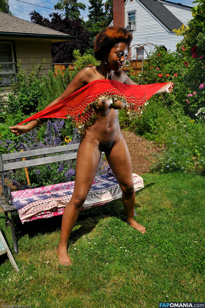 HippieGoddess / hippie___goddess / hippiegoddess69 Meztelen OnlyFans  Kikerült fotó #17