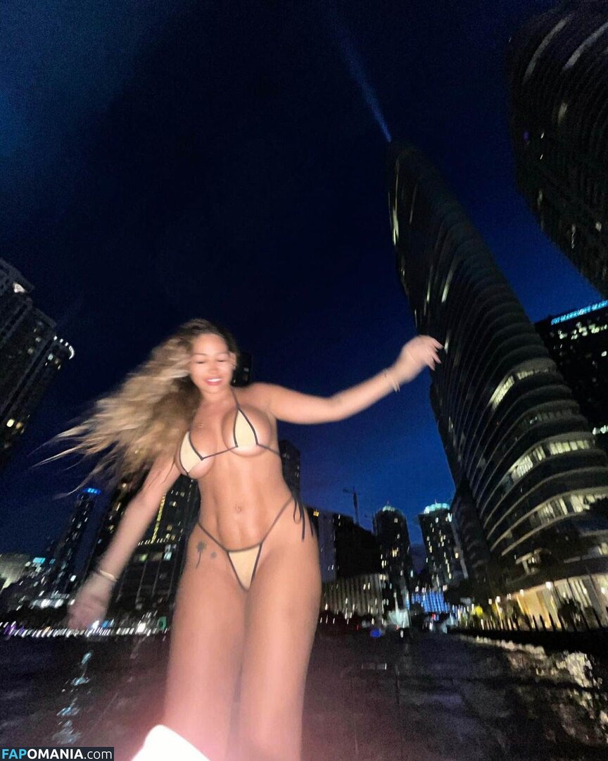 Hispanic / Latina Women / dianaMriveraa / dianamrivera_ / dianariveraa Meztelen OnlyFans  Kikerült fotó #599