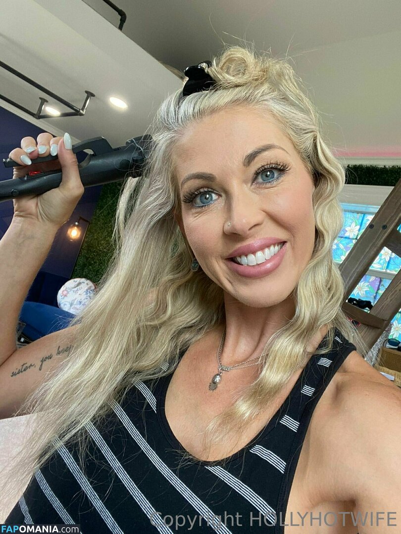 HollyHotwife / hollyhotwifejones Meztelen OnlyFans  Kikerült fotó #44