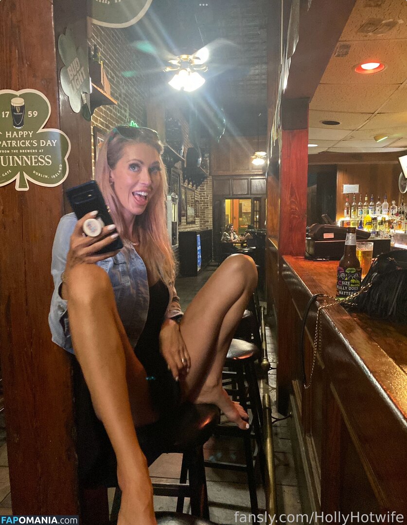 HollyHotwife / hollyhotwifejones Meztelen OnlyFans  Kikerült fotó #215