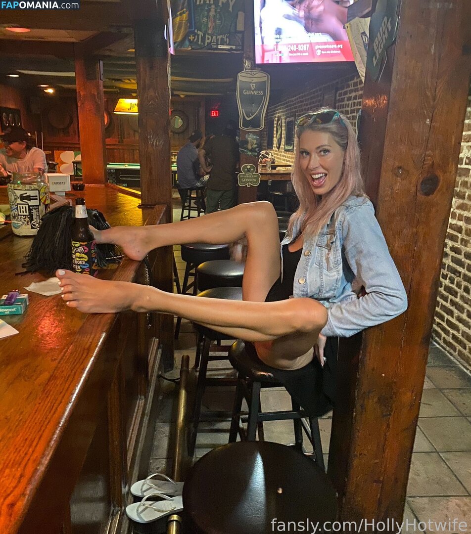 HollyHotwife / hollyhotwifejones Meztelen OnlyFans  Kikerült fotó #217