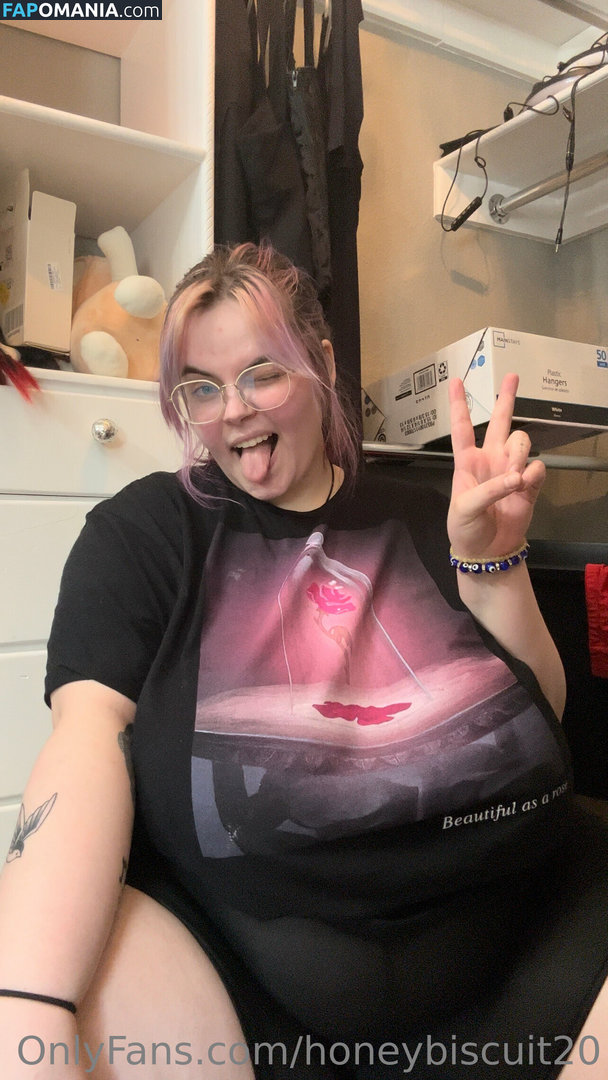 Honeybiscuit20_ / honeybiscuit20 Meztelen OnlyFans  Kikerült fotó #21