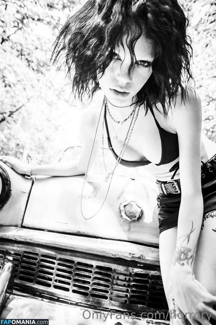 horrory Meztelen OnlyFans  Kikerült fotó #16