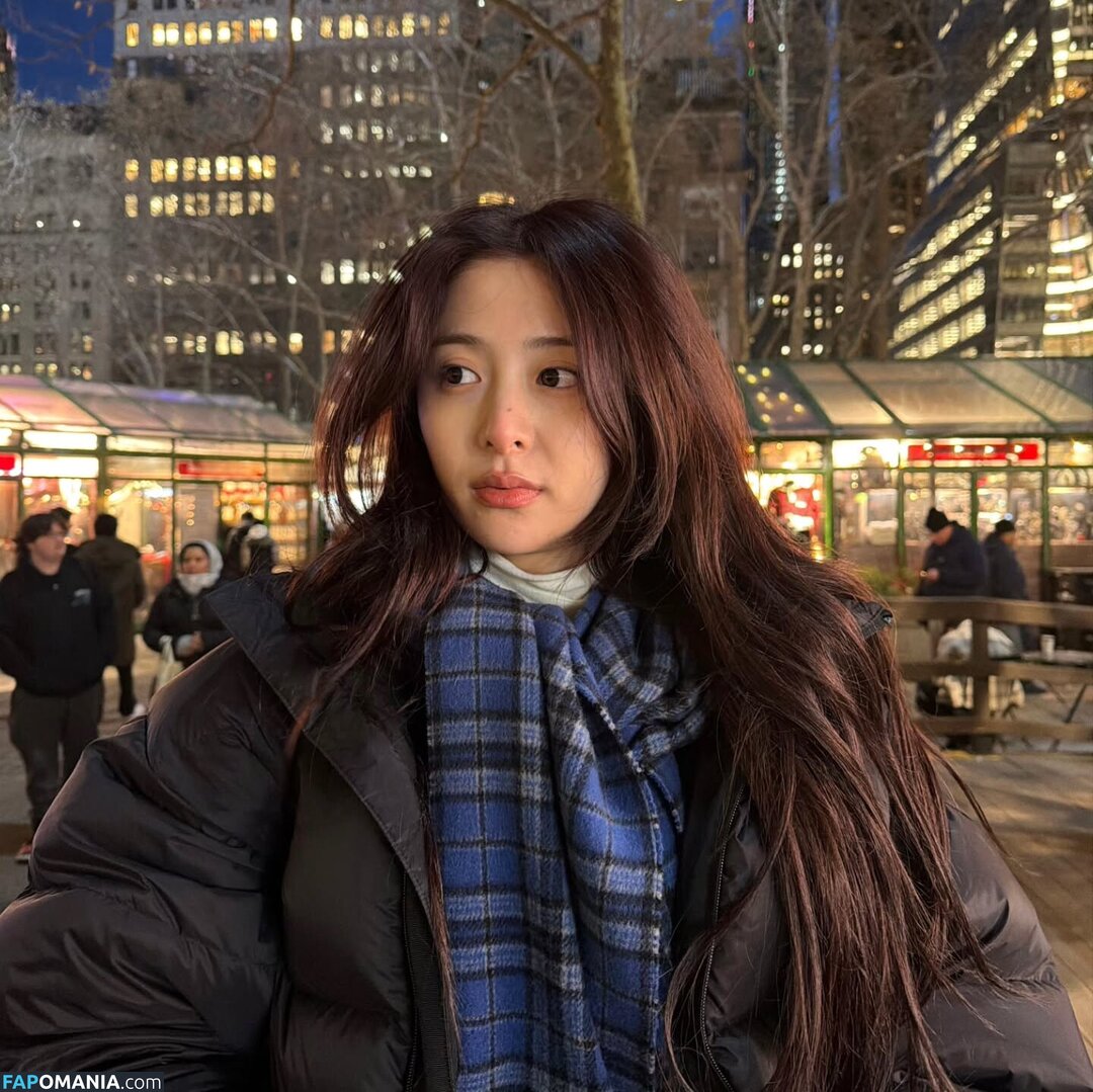Huh Yunjin 허윤진 / LESSERAFIM / yunjin_lesserafims Meztelen OnlyFans  Kikerült fotó #47