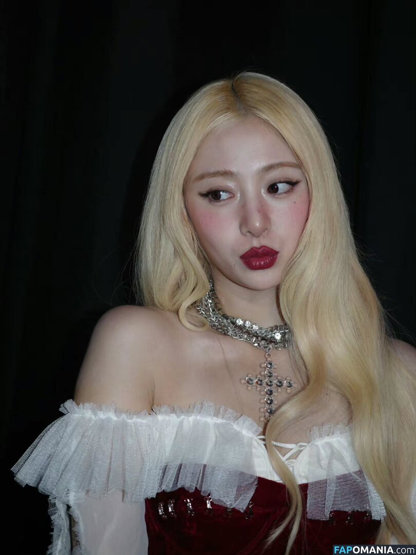 Huh Yunjin 허윤진 / LESSERAFIM / jenaissante Meztelen OnlyFans  Kikerült fotó #56