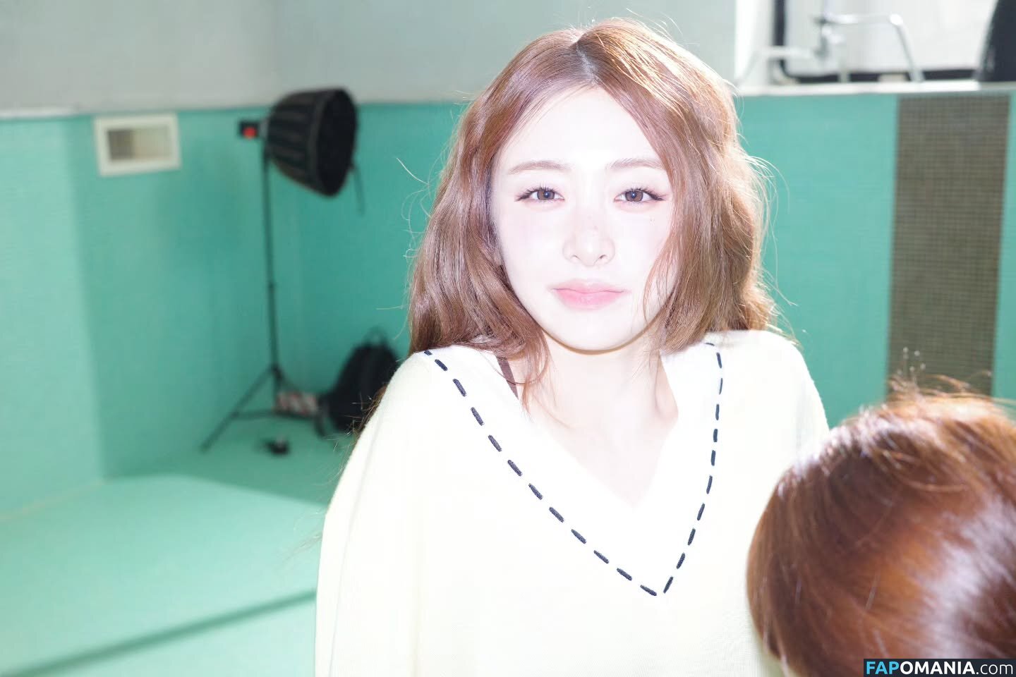 Huh Yunjin 허윤진 / LESSERAFIM / jenaissante Meztelen OnlyFans  Kikerült fotó #100