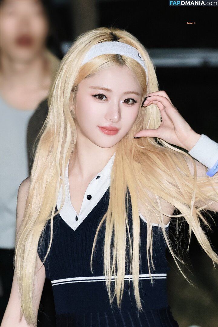 Huh Yunjin 허윤진 / LESSERAFIM / jenaissante Meztelen OnlyFans  Kikerült fotó #103