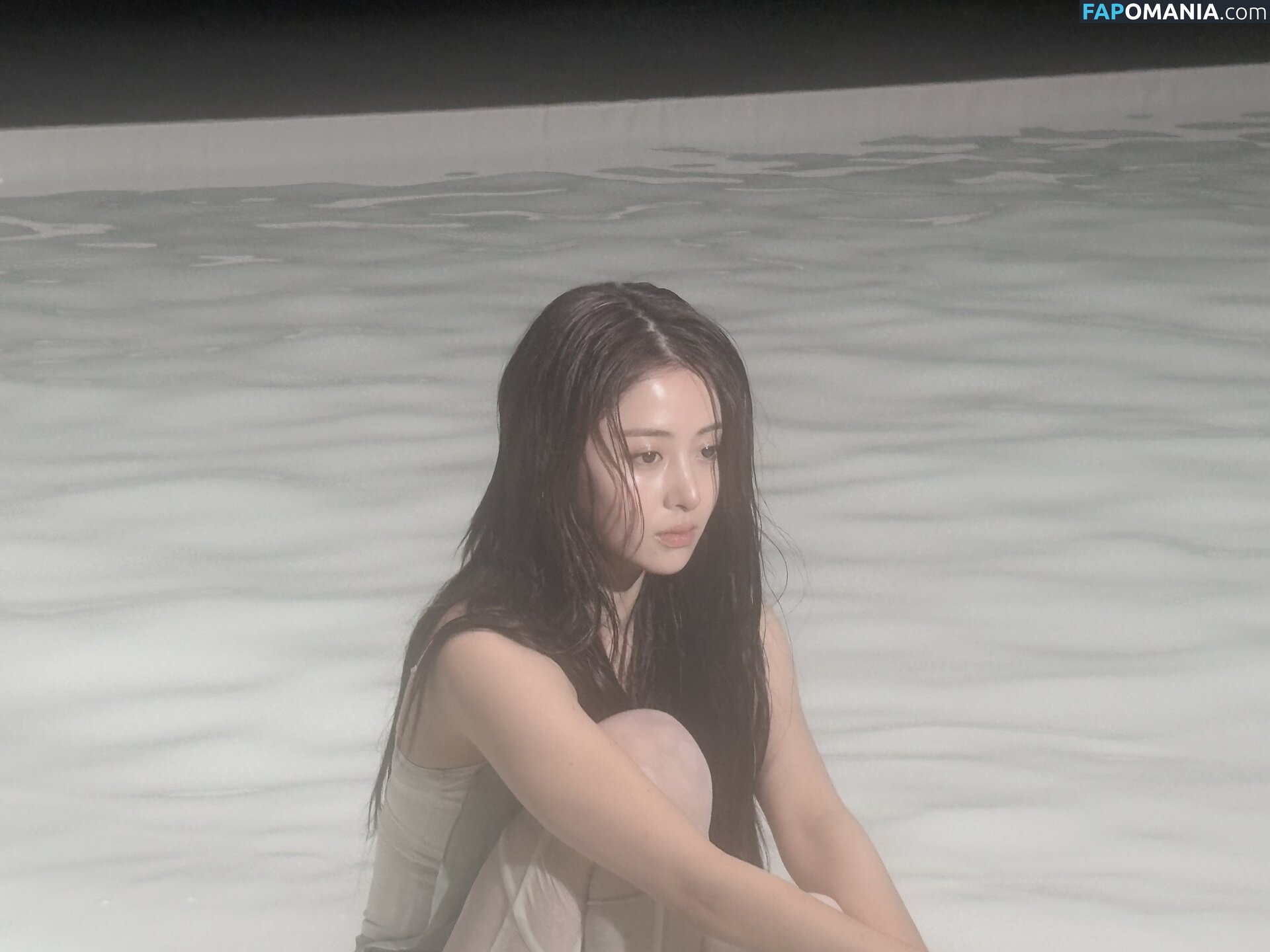 Huh Yunjin 허윤진 / LESSERAFIM / jenaissante Meztelen OnlyFans  Kikerült fotó #126
