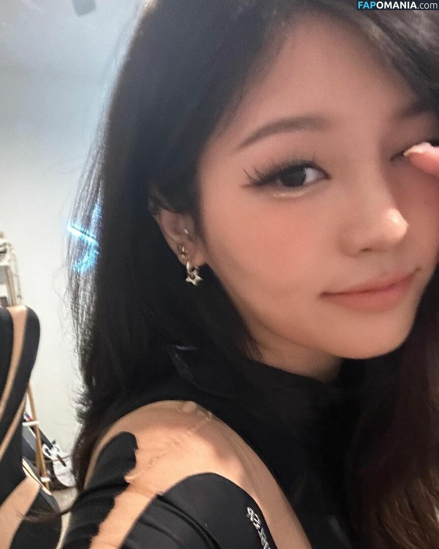 Aikuros / Hyoon Meztelen OnlyFans  Kikerült fotó #7