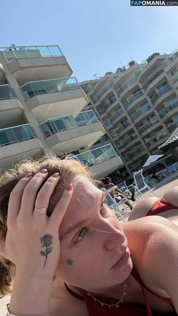 iamcarlavoicu / onlyfans Meztelen OnlyFans  Kikerült fotó #5