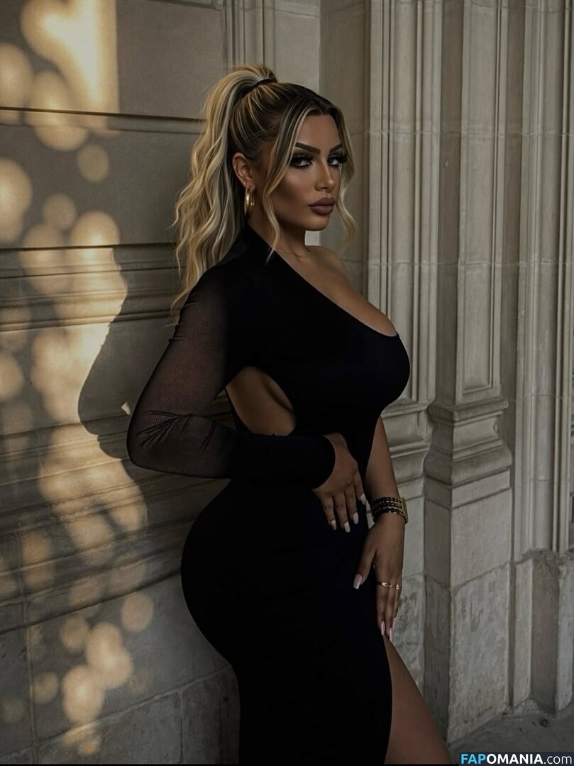 Iamsamvela / Samuela Cecchini Meztelen OnlyFans  Kikerült fotó #4