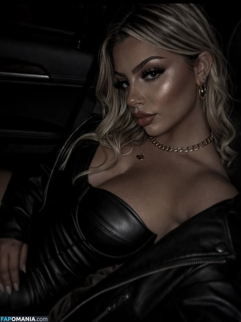 Iamsamvela / Samuela Cecchini Meztelen OnlyFans  Kikerült fotó #5