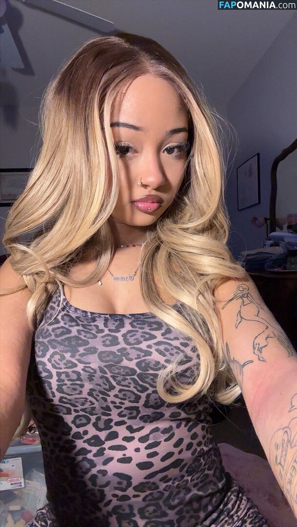 https: / ickysisterr / revoltingsister Meztelen OnlyFans  Kikerült fotó #11