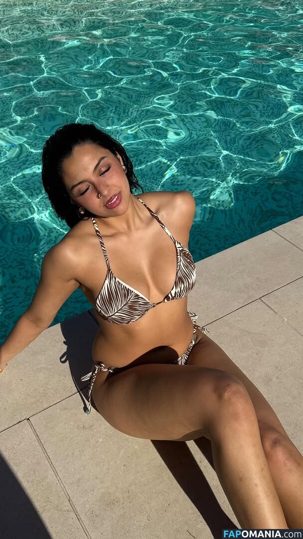 alycakes__ / iconicakes / sara deshmukh / saradeshmukhhh Meztelen OnlyFans  Kikerült fotó #21