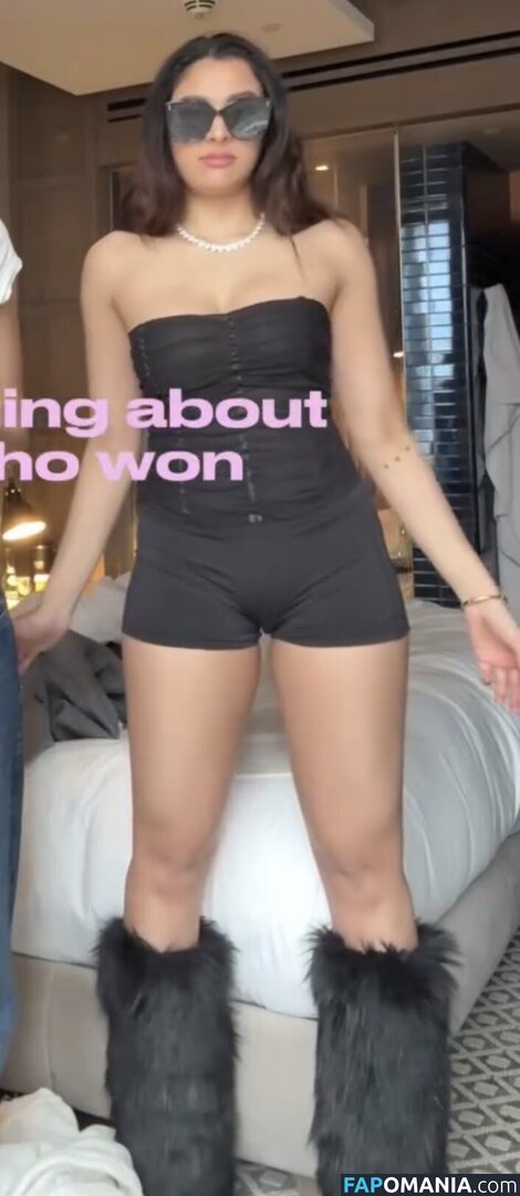 alycakes__ / iconicakes / sara deshmukh / saradeshmukhhh Meztelen OnlyFans  Kikerült fotó #24