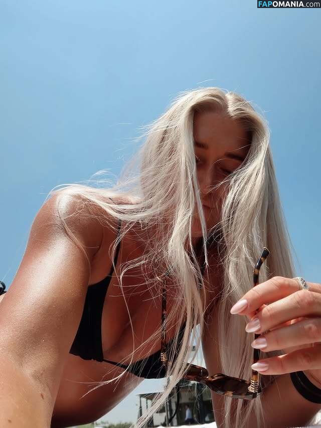 idakkarstoft / İda Kathrine Karstoft Meztelen OnlyFans  Kikerült fotó #1