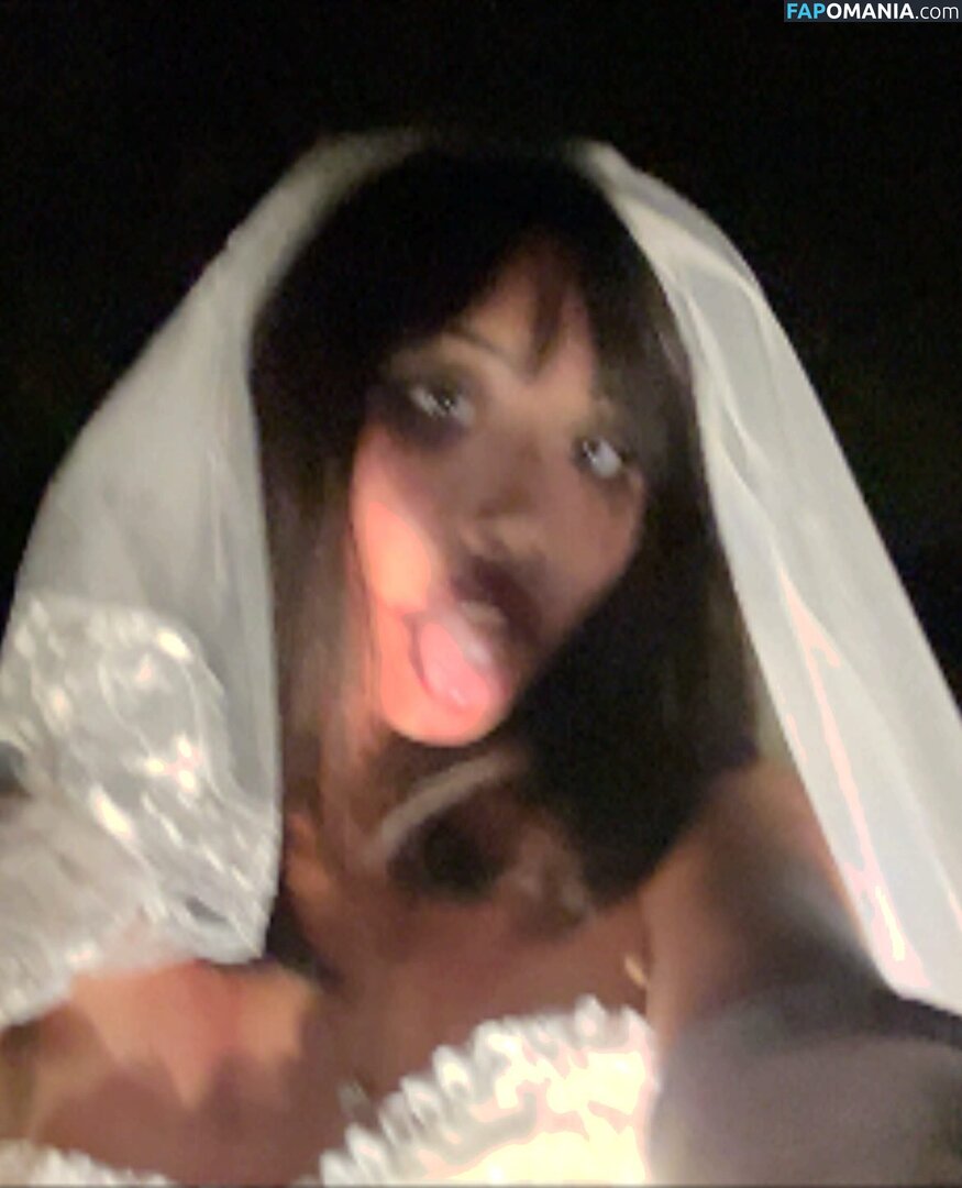 Shelley / ilovekrobus Meztelen OnlyFans  Kikerült fotó #4