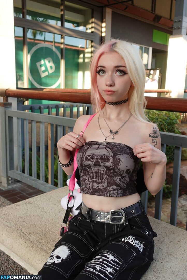 1ILuvMew1 / Iluvmeww / https: / iluvmey Meztelen OnlyFans  Kikerült fotó #13