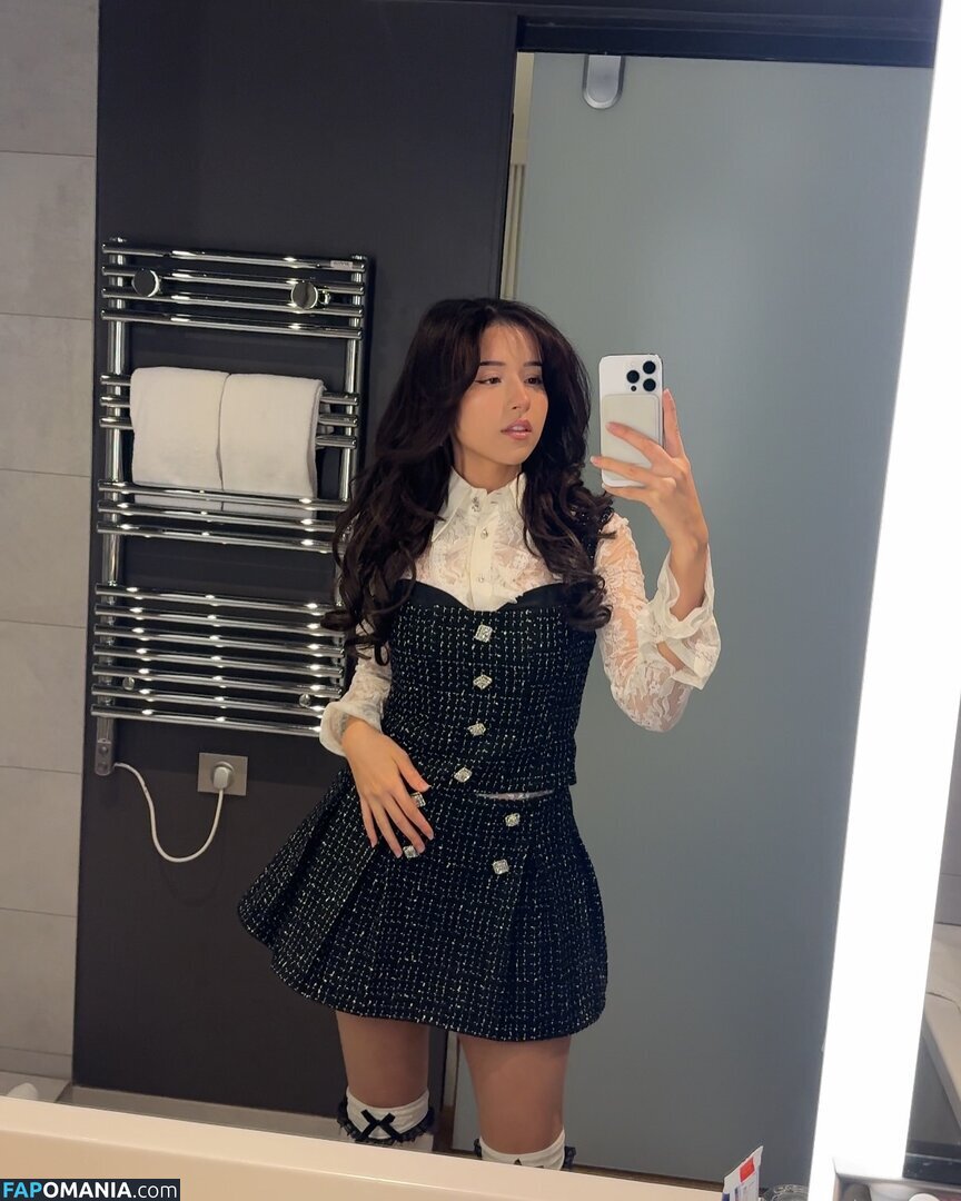 imane / imane... / pokimane Meztelen OnlyFans  Kikerült fotó #49
