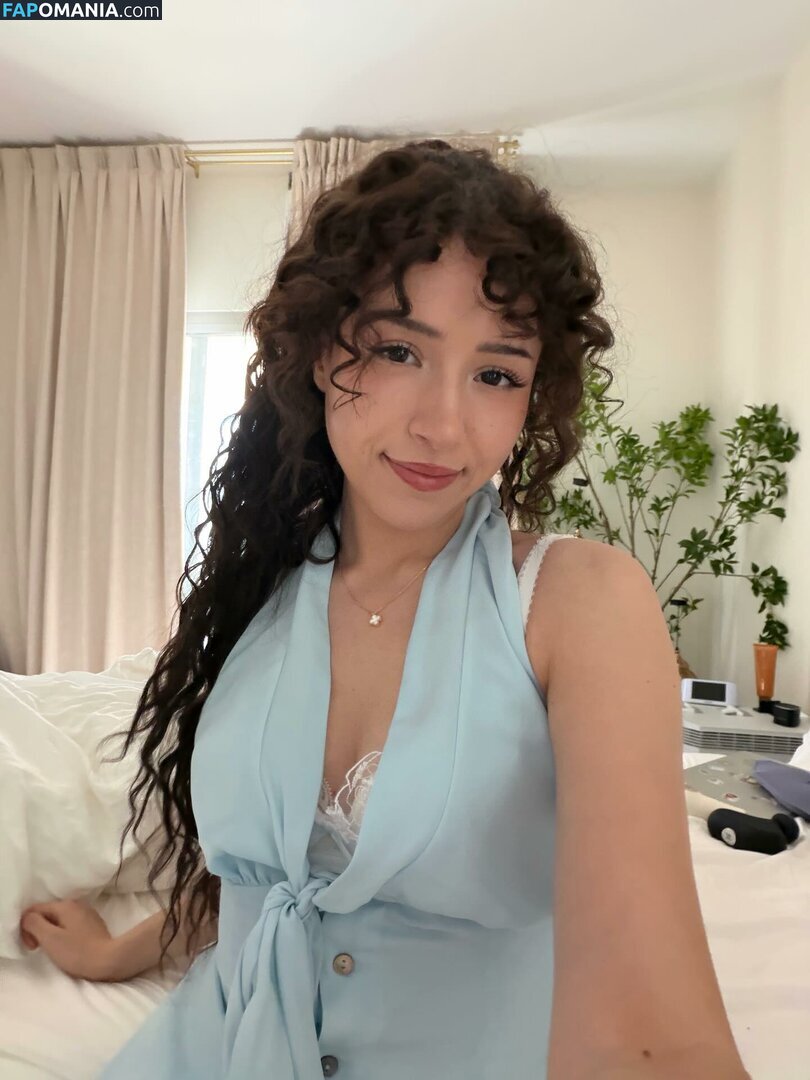imane / imane... / pokimane Meztelen OnlyFans  Kikerült fotó #63