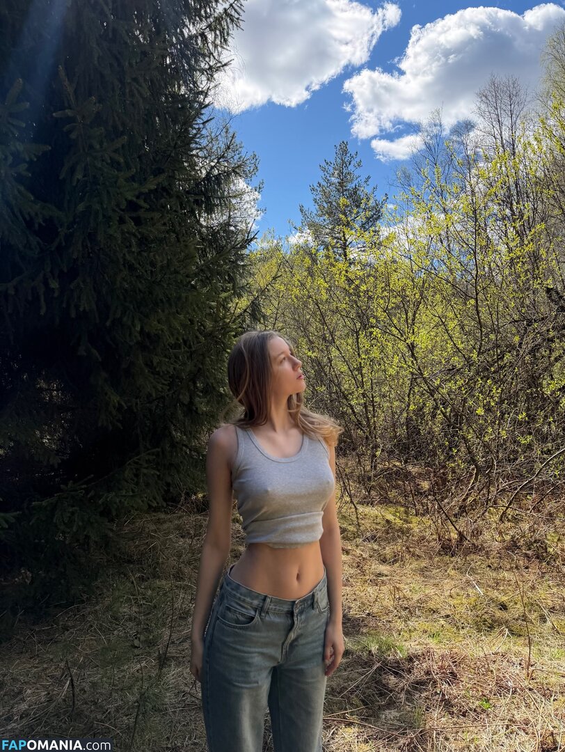 Imlovan / lmlovan Meztelen OnlyFans  Kikerült fotó #5