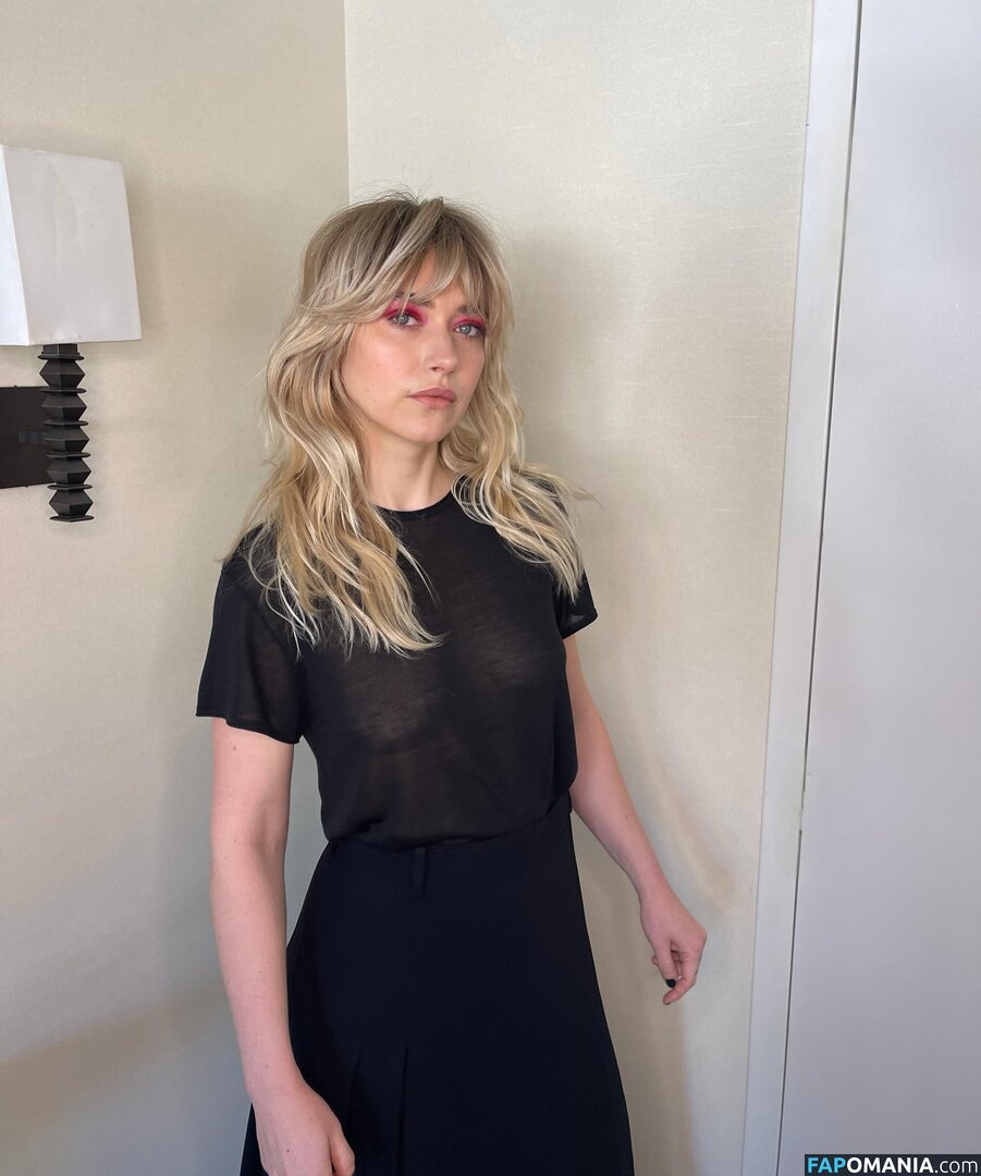 Imogen Poots / impoots Meztelen OnlyFans  Kikerült fotó #1