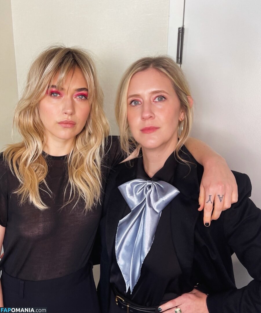 Imogen Poots / impoots Meztelen OnlyFans  Kikerült fotó #2