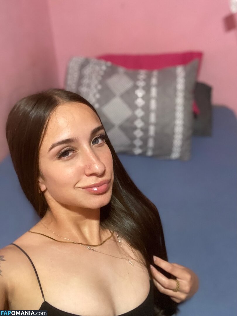 In And Out Uniform Meztelen OnlyFans  Kikerült fotó #56