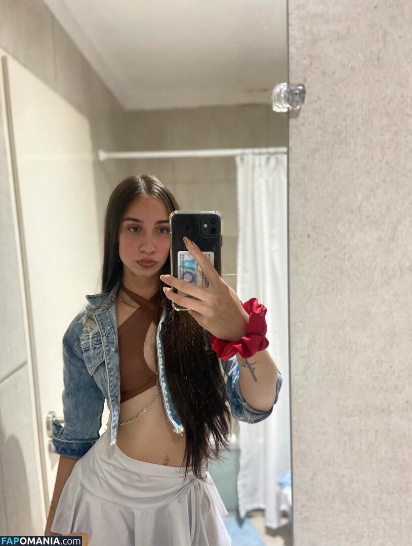 In And Out Uniform Meztelen OnlyFans  Kikerült fotó #70