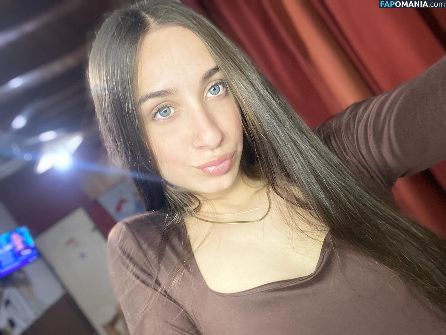 In And Out Uniform Meztelen OnlyFans  Kikerült fotó #71