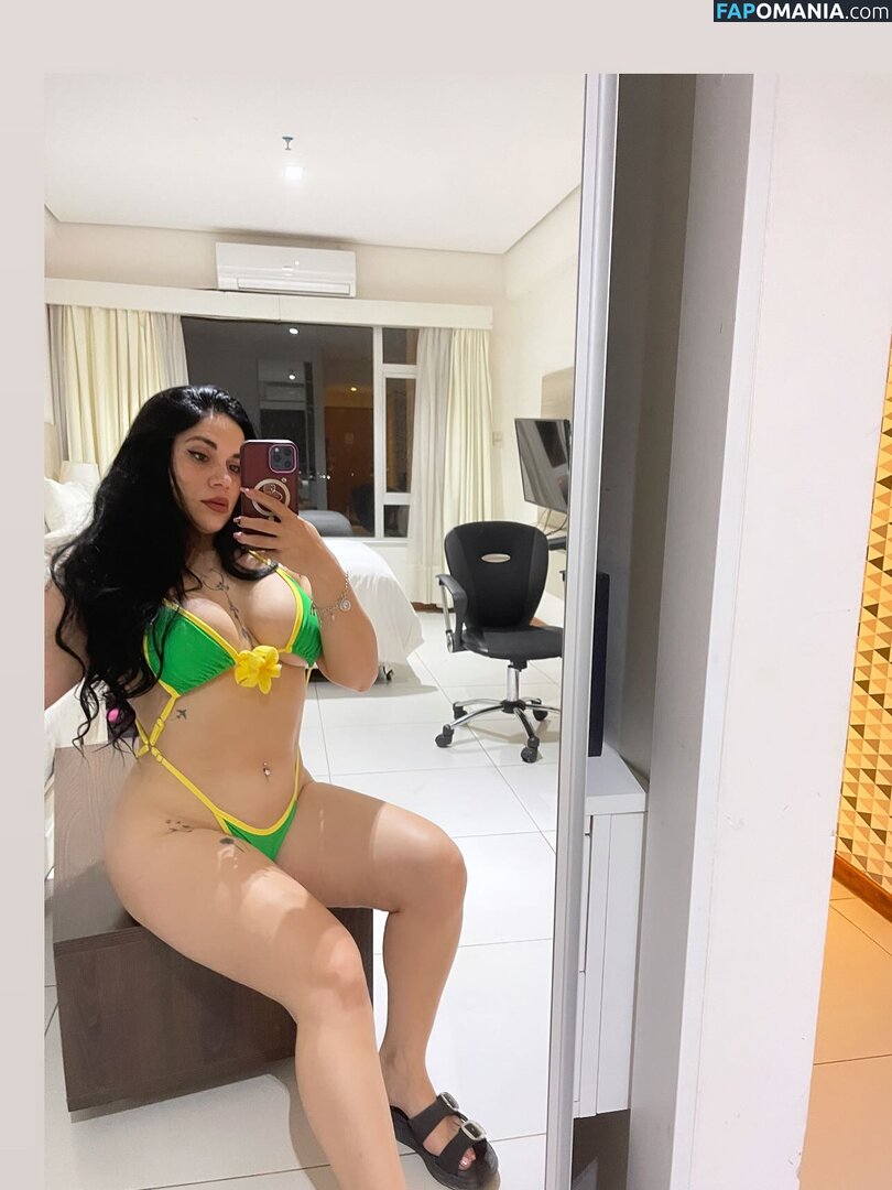 In And Out Uniform Meztelen OnlyFans  Kikerült fotó #92