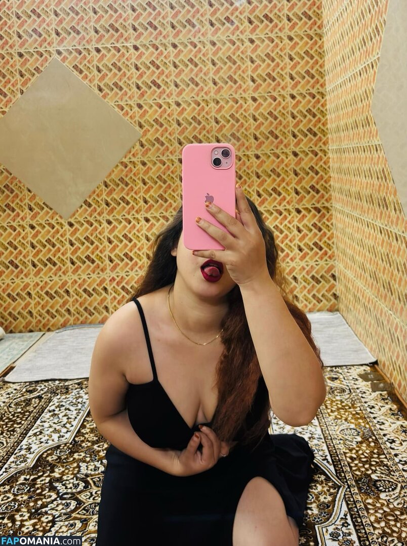 Indian Naughty Stuff / https: / justnaughtystuf / urvashi_apsaraa Meztelen OnlyFans  Kikerült fotó #1