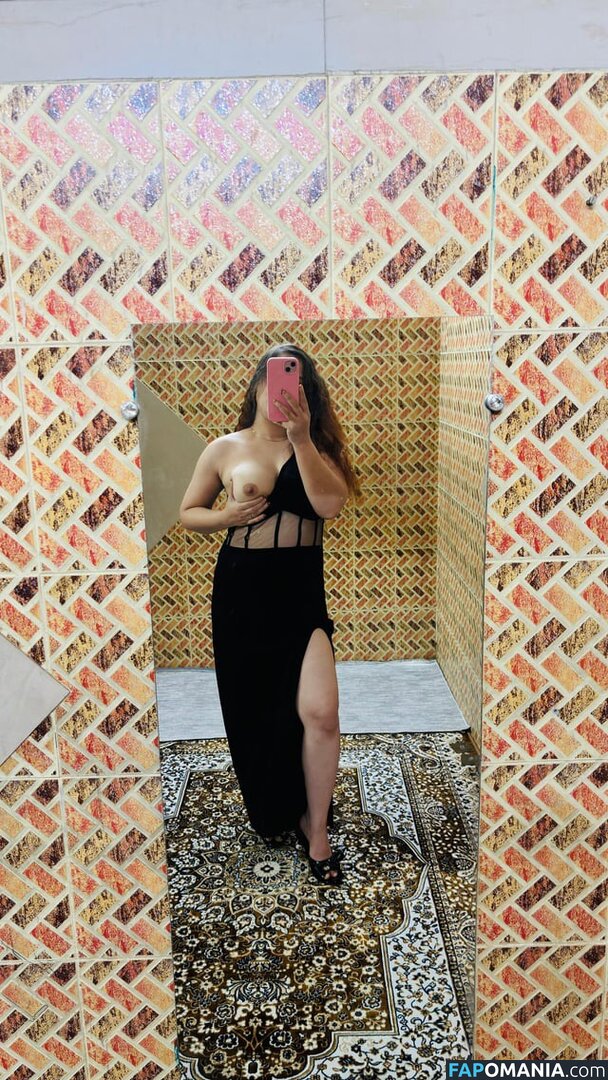 Indian Naughty Stuff / https: / justnaughtystuf / urvashi_apsaraa Meztelen OnlyFans  Kikerült fotó #2