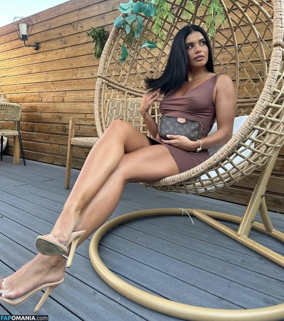 Ines Sberro / ines.sberro Meztelen OnlyFans  Kikerült fotó #12
