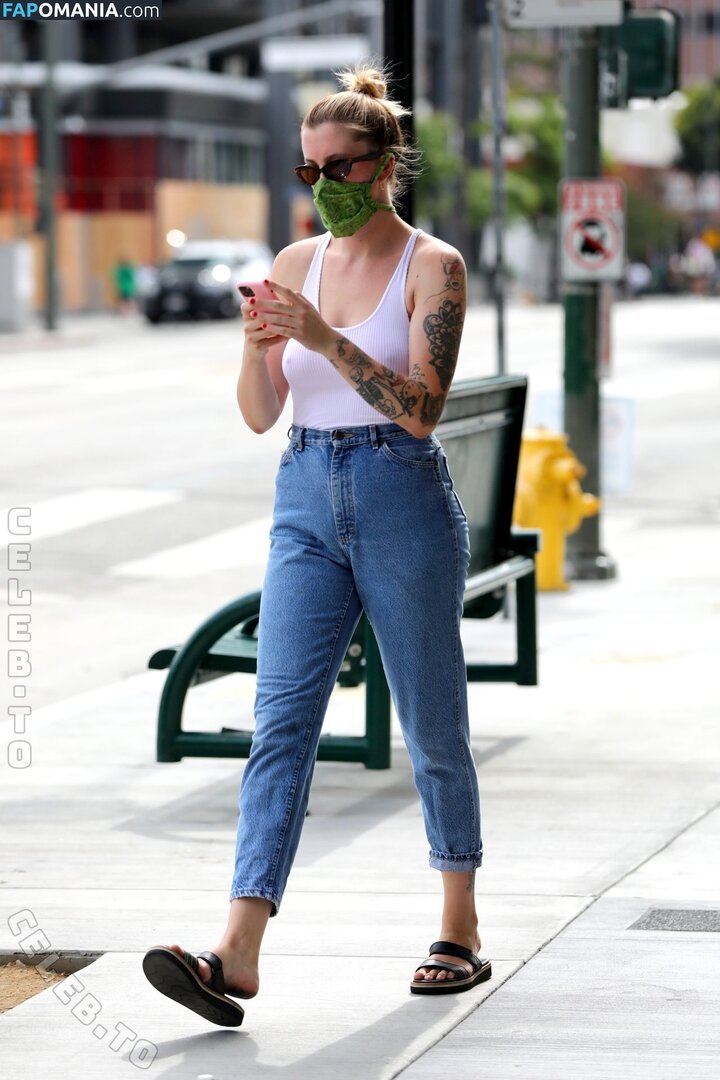 Ireland Baldwin / chloebaldwin... / irelandbasingerbaldwin / irelandirelandireland Meztelen OnlyFans  Kikerült fotó #236