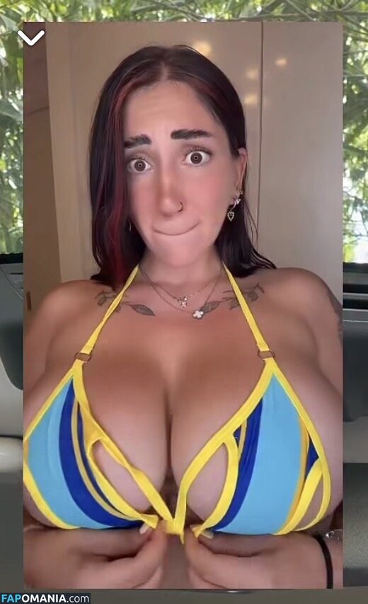 Andreea Irimescu / Iri_fit98 / fitnessiri9898 Meztelen OnlyFans  Kikerült fotó #2